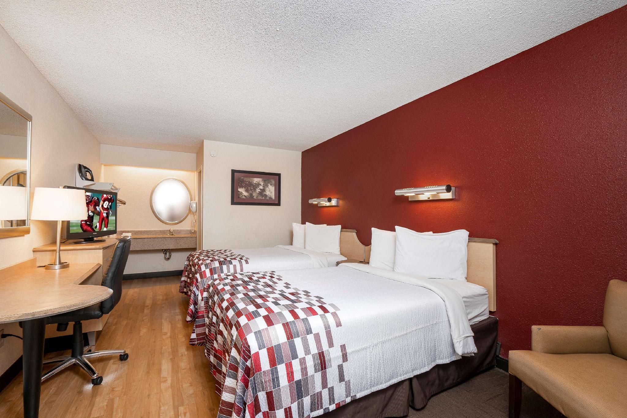 Red Roof Inn Detroit-Rochester Hills/ Auburn Hills Exterior photo