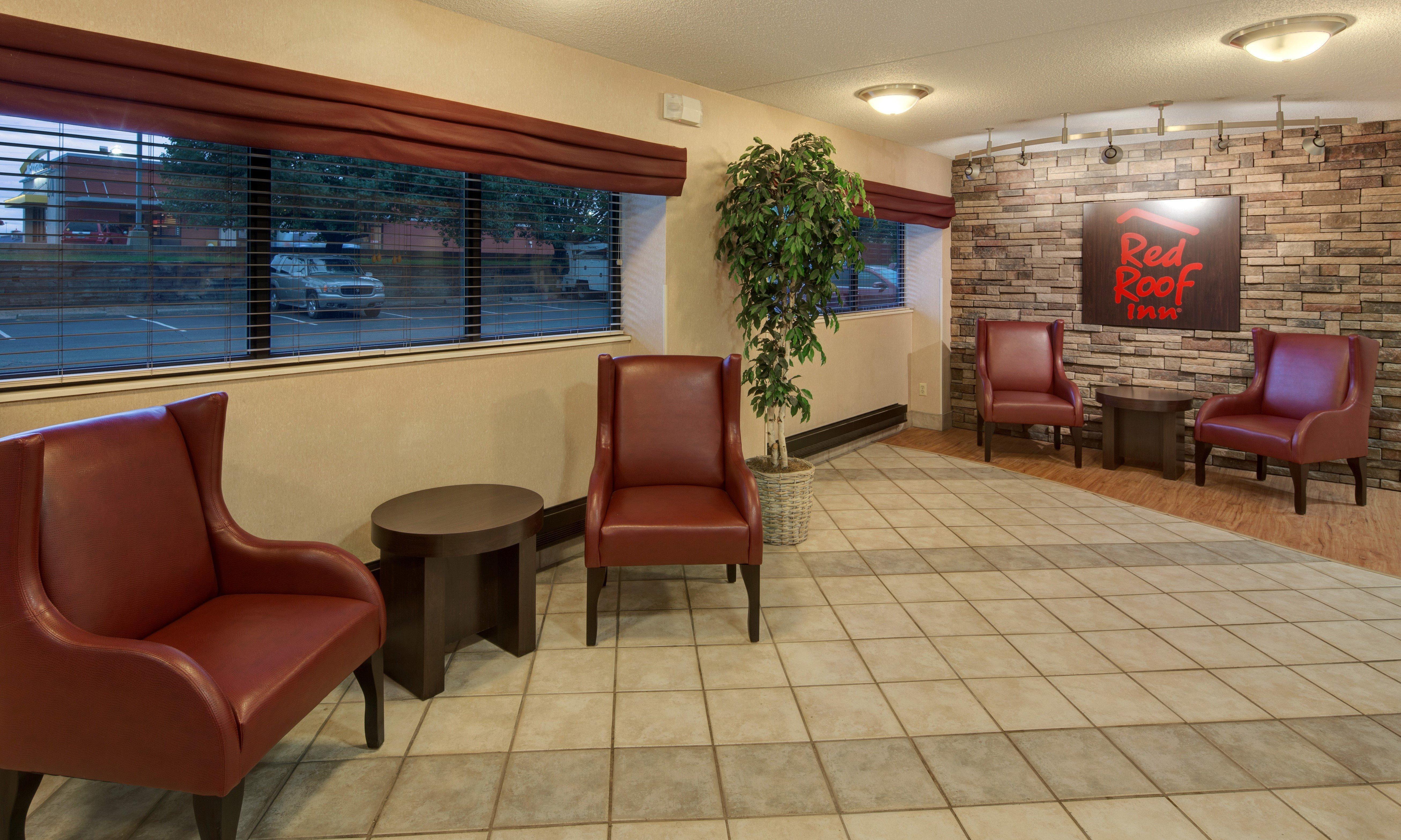 Red Roof Inn Detroit-Rochester Hills/ Auburn Hills Exterior photo