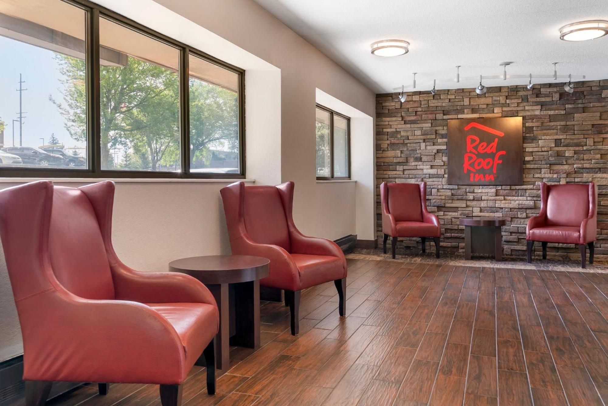 Red Roof Inn Detroit-Rochester Hills/ Auburn Hills Exterior photo