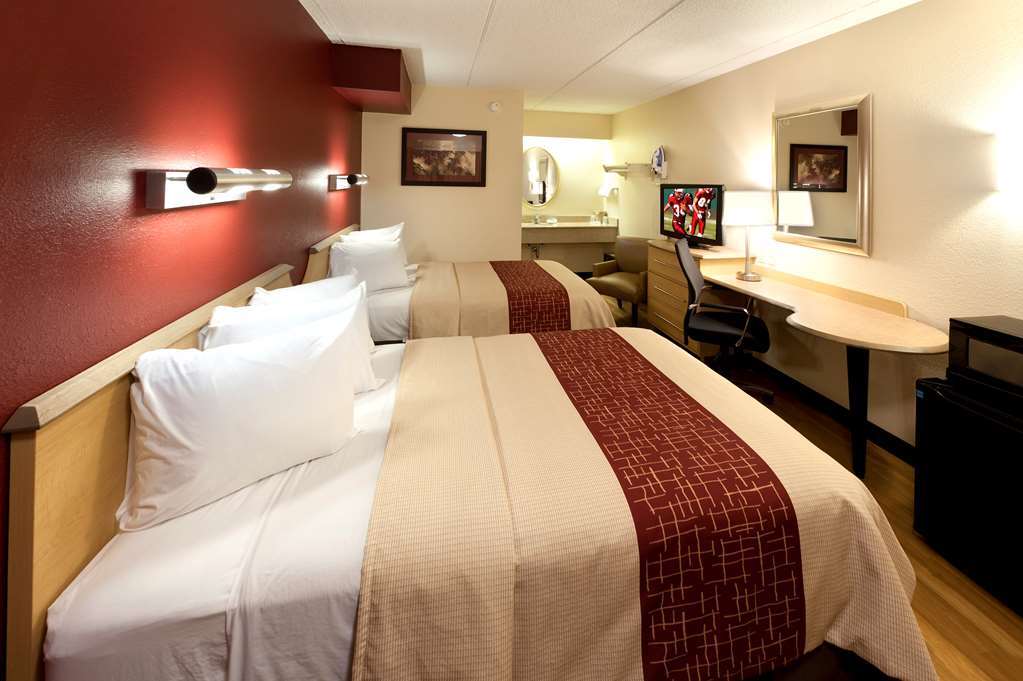 Red Roof Inn Detroit-Rochester Hills/ Auburn Hills Room photo
